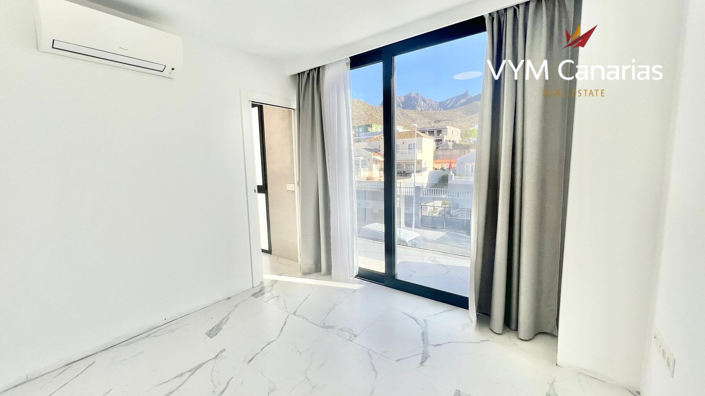 Image No.14-5 Bed Villa for sale