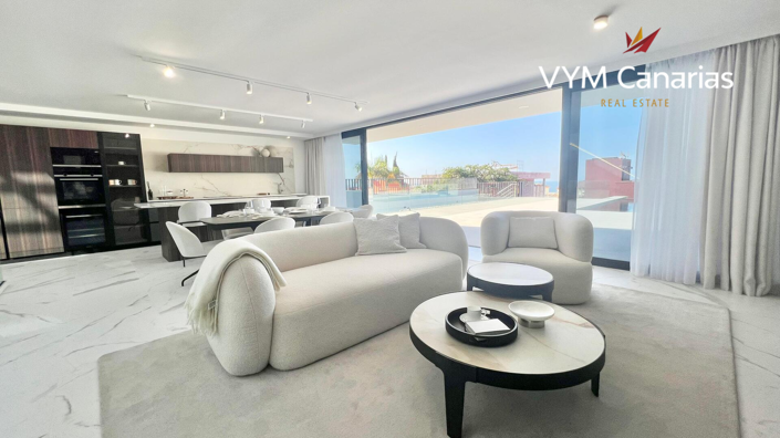 Image No.9-5 Bed Villa for sale