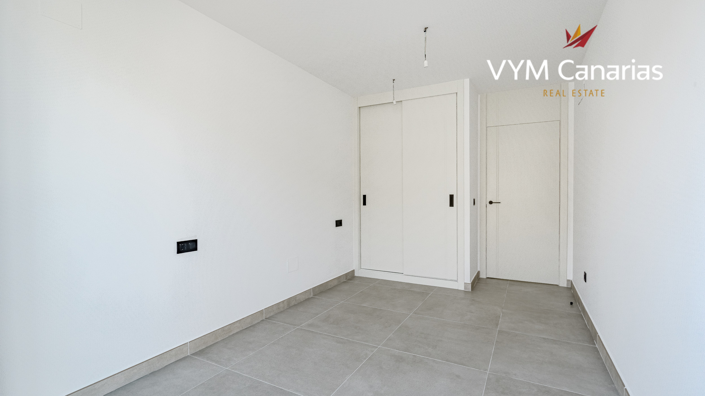 Image No.18-3 Bed Apartment for sale