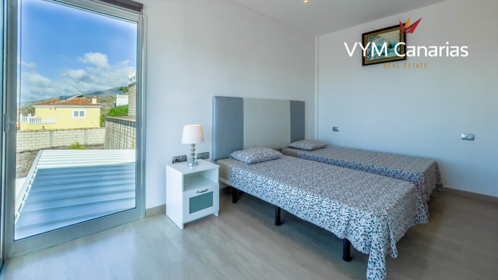 Image No.22-3 Bed Villa for sale