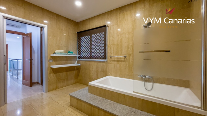 Image No.30-3 Bed Villa for sale