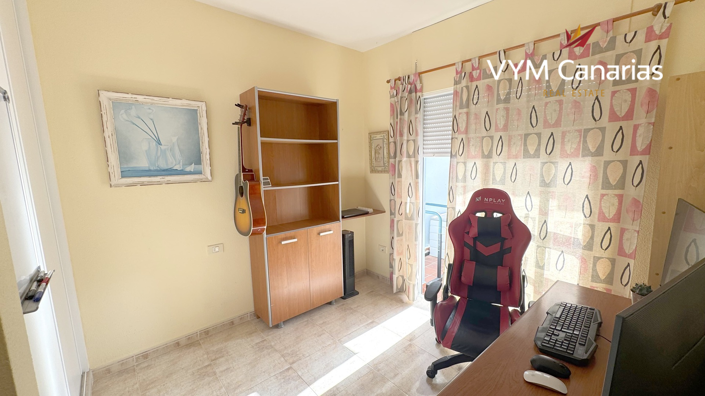 Image No.17-3 Bed Townhouse for sale