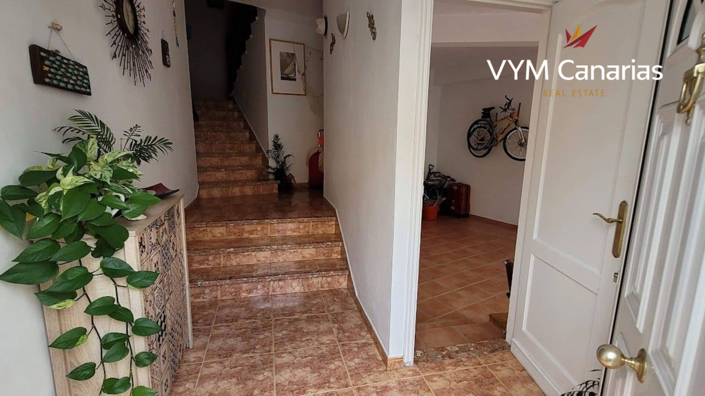 Image No.18-3 Bed Villa for sale