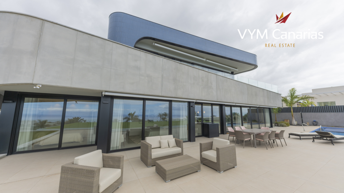 Image No.1-5 Bed Villa for sale