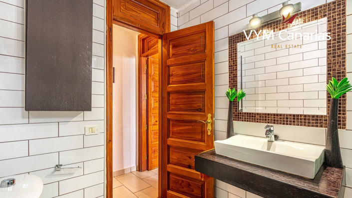 Image No.13-2 Bed Apartment for sale