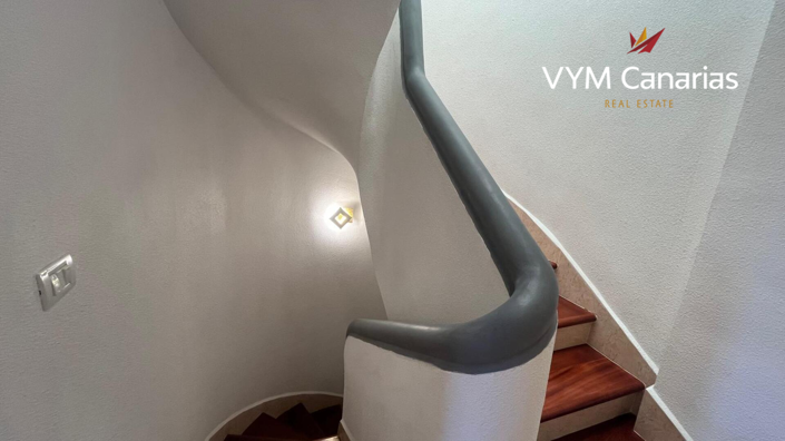 Image No.14-2 Bed Townhouse for sale