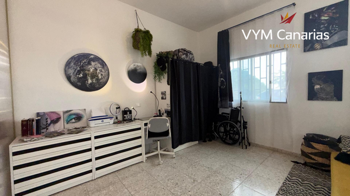 Image No.14-2 Bed Townhouse for sale