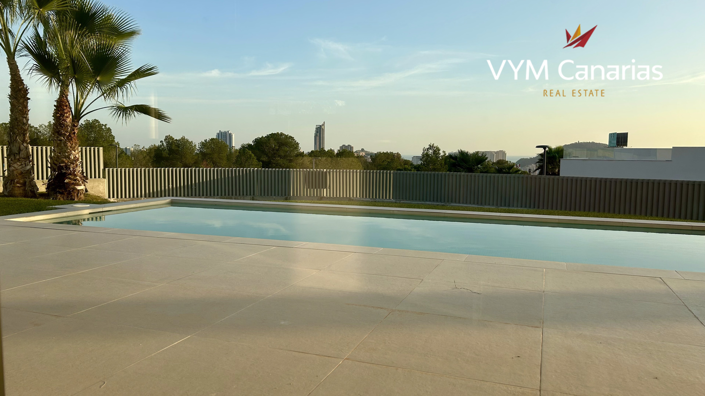 Image No.25-4 Bed Villa for sale