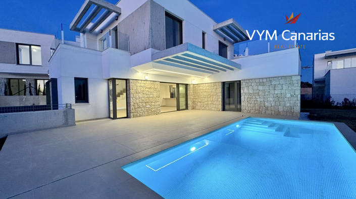 Image No.37-4 Bed Villa for sale