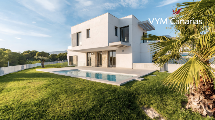 Image No.4-4 Bed Villa for sale