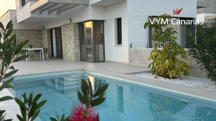 Image No.7-4 Bed Villa for sale