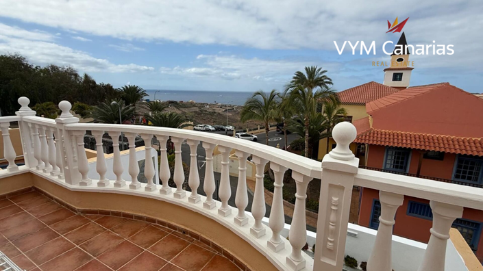 Image No.1-3 Bed Villa for sale