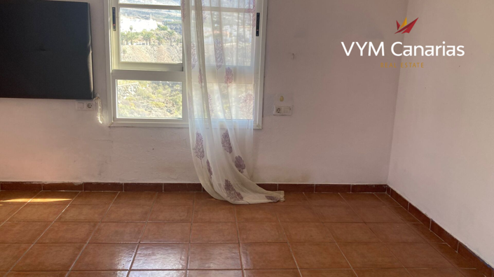 Image No.12-3 Bed Townhouse for sale