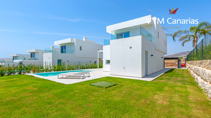 Image No.23-3 Bed Villa for sale