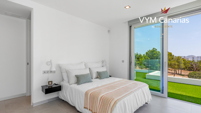 Image No.37-3 Bed Villa for sale