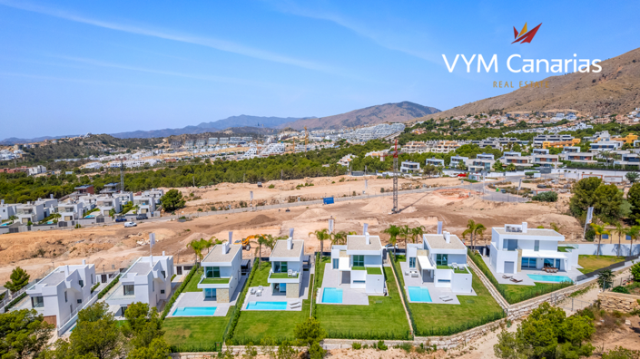 Image No.4-3 Bed Villa for sale