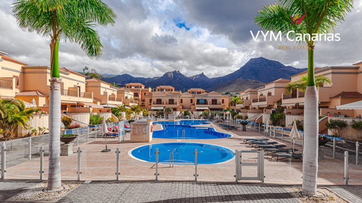 Image No.2-Maison de ville de 3 chambres à vendre à Adeje