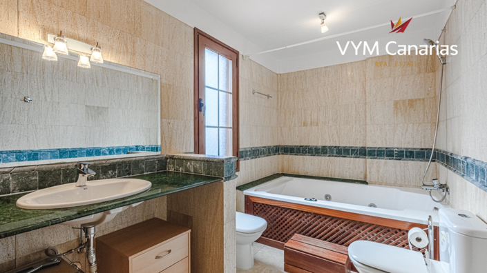 Image No.6-Maison de ville de 3 chambres à vendre à Adeje