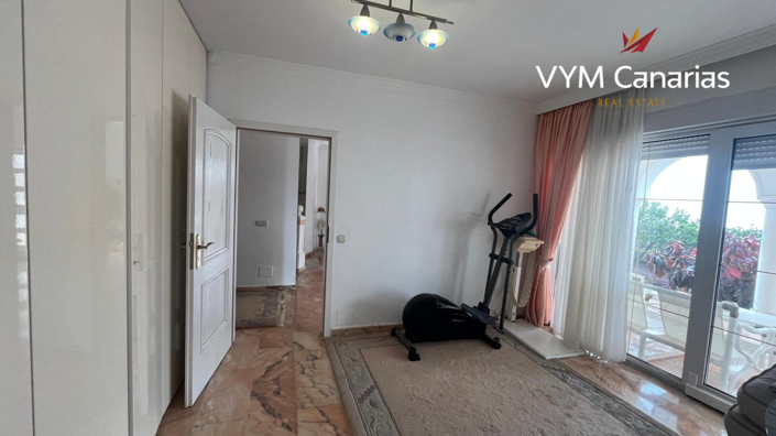 Image No.28-3 Bed Villa for sale