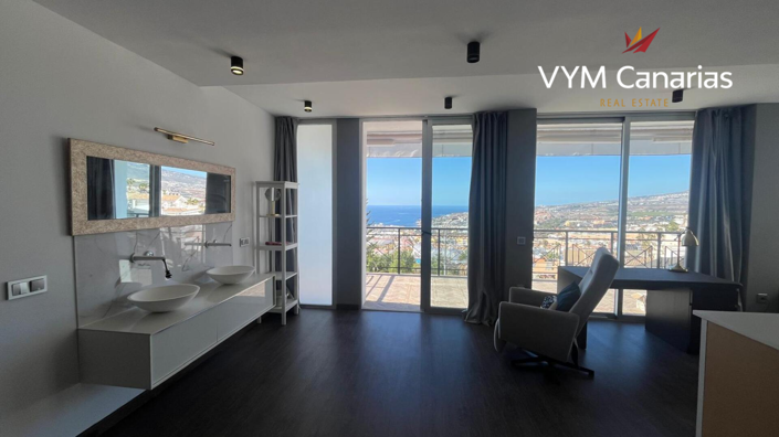 Image No.22-4 Bed Property for sale