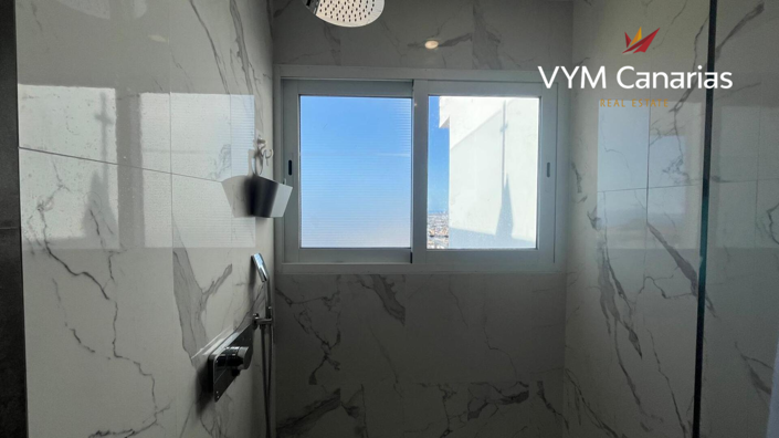 Image No.28-4 Bed Property for sale