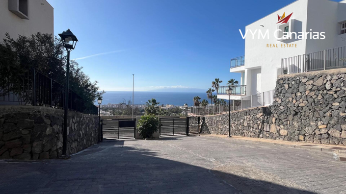 Image No.45-4 Bed Property for sale