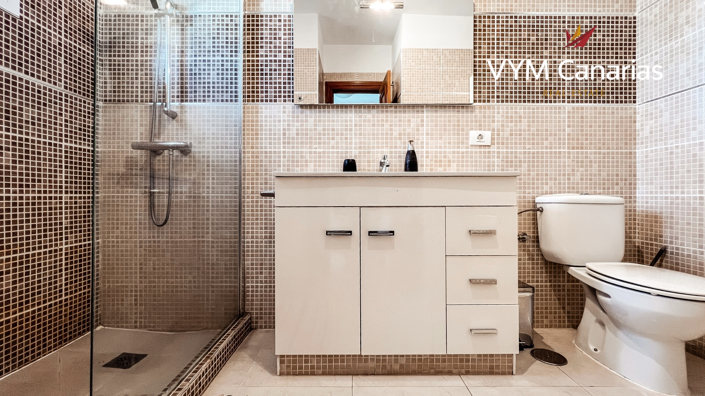 Image No.17-3 Bed Townhouse for sale