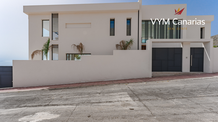 Image No.4-4 Bed Villa for sale