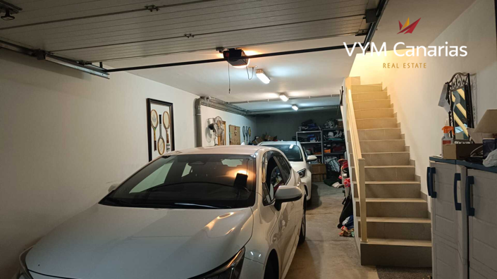 Image No.19-2 Bed Townhouse for sale