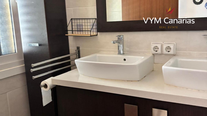 Image No.16-3 Bed Townhouse for sale