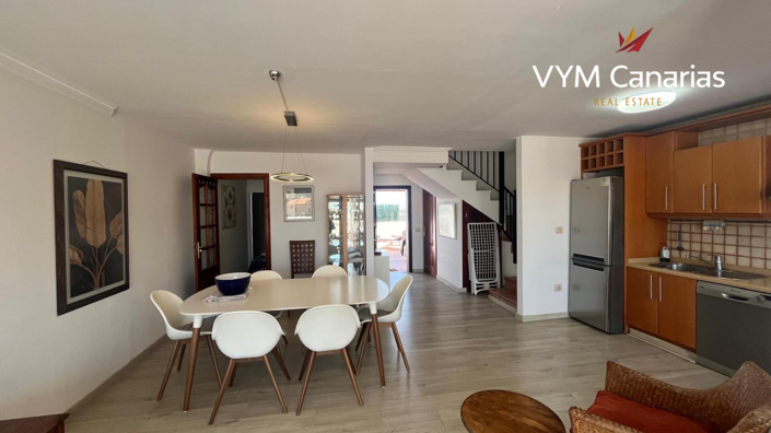 Image No.20-3 Bed Townhouse for sale