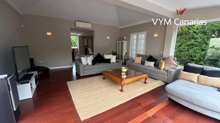 Image No.22-4 Bed Villa for sale