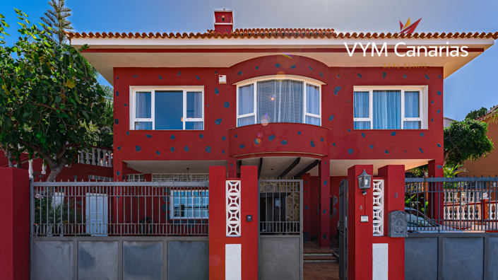 Image No.2-4 Bed Villa for sale