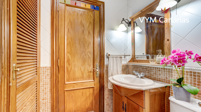 Image No.29-4 Bed Villa for sale