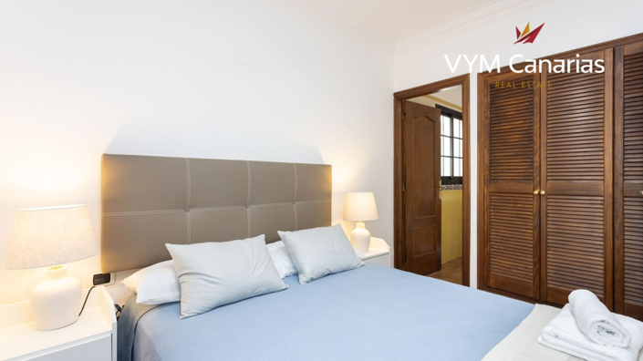 Image No.23-4 Bed Townhouse for sale