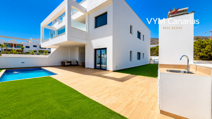 Image No.26-3 Bed Villa for sale