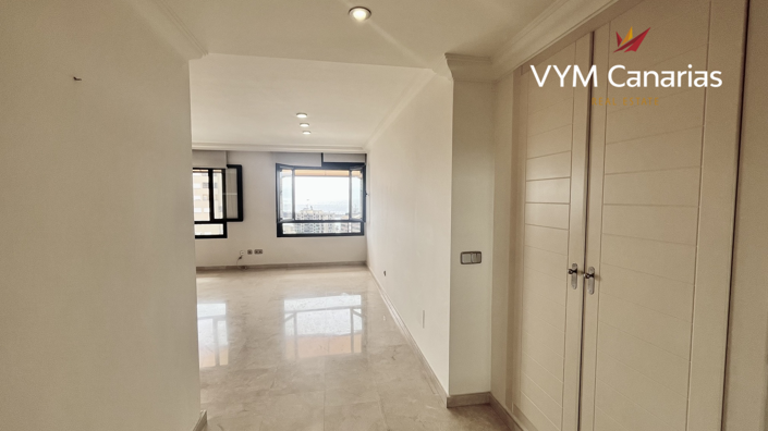 Image No.21-3 Bed Penthouse for sale
