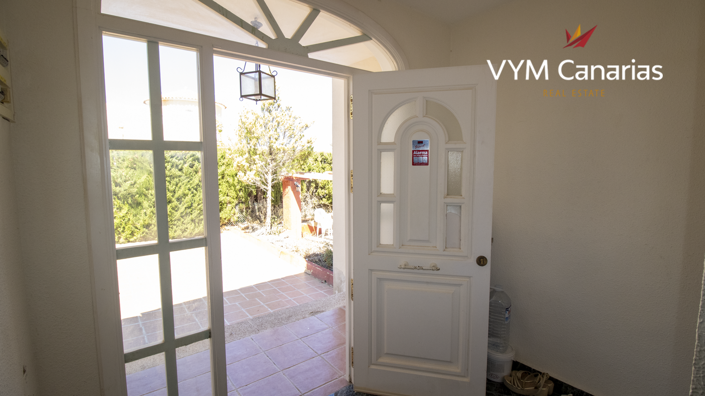 Image No.10-2 Bed Villa for sale