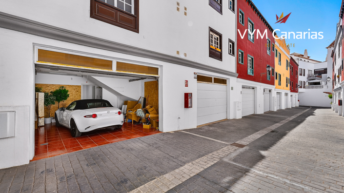 Image No.24-5 Bed Townhouse for sale