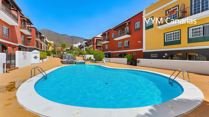 Image No.25-5 Bed Townhouse for sale