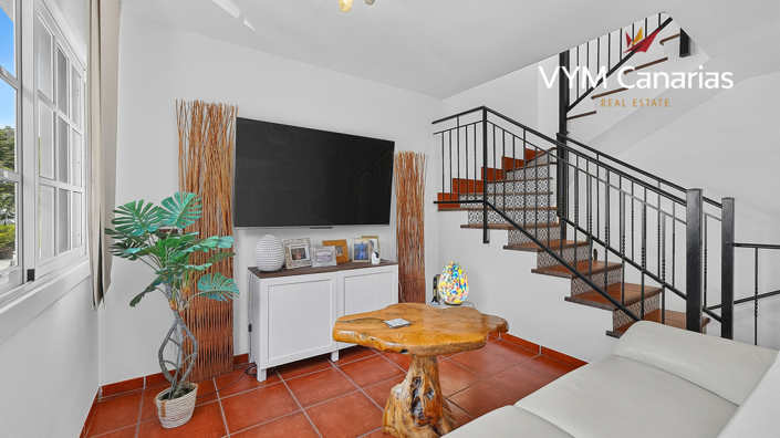 Image No.5-5 Bed Townhouse for sale