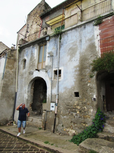 Image No.15-3 Bed Townhouse for sale