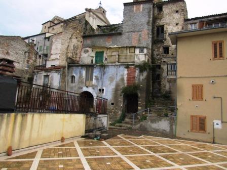 Image No.17-3 Bed Townhouse for sale