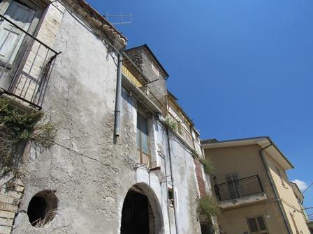 Image No.18-3 Bed Townhouse for sale