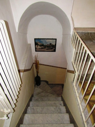 Image No.4-5 Bed Townhouse for sale