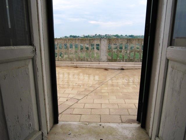 Image No.10-5 Bed Townhouse for sale