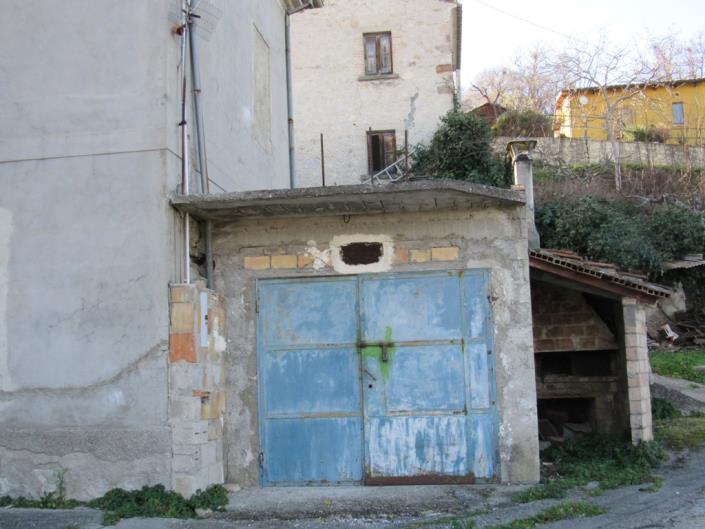 Image No.2-4 Bed Country House for sale