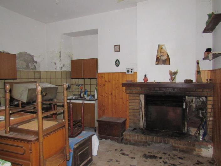 Image No.6-4 Bed Country House for sale