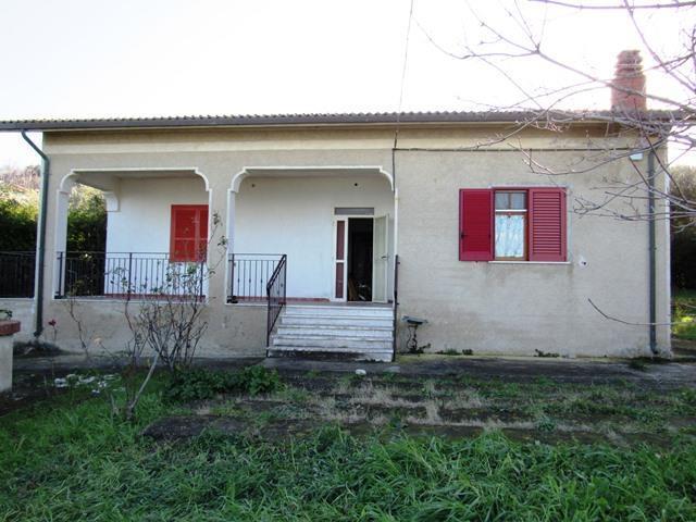 Image No.8-Villa de 4 chambres à vendre à Torino di Sangro