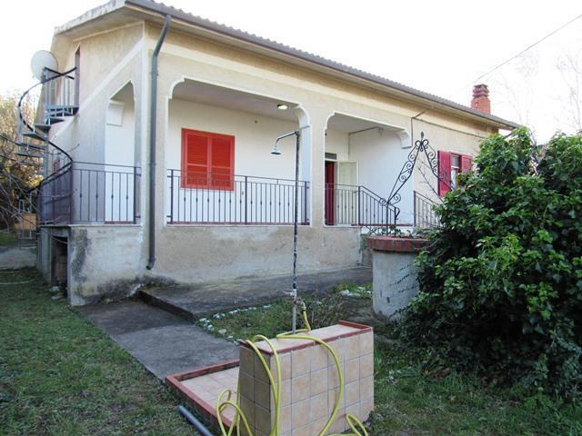 Image No.9-Villa de 4 chambres à vendre à Torino di Sangro